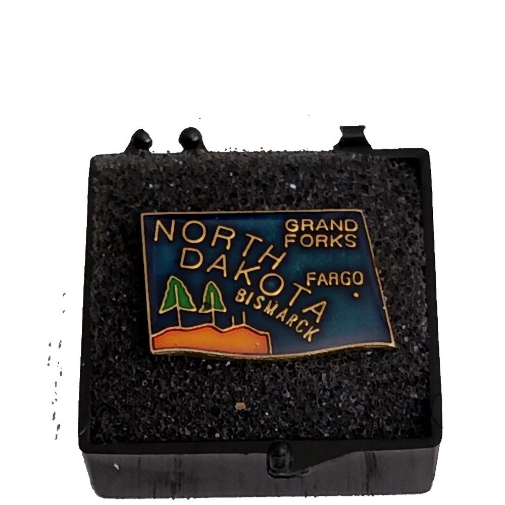 North Dakota State Lapel Pin